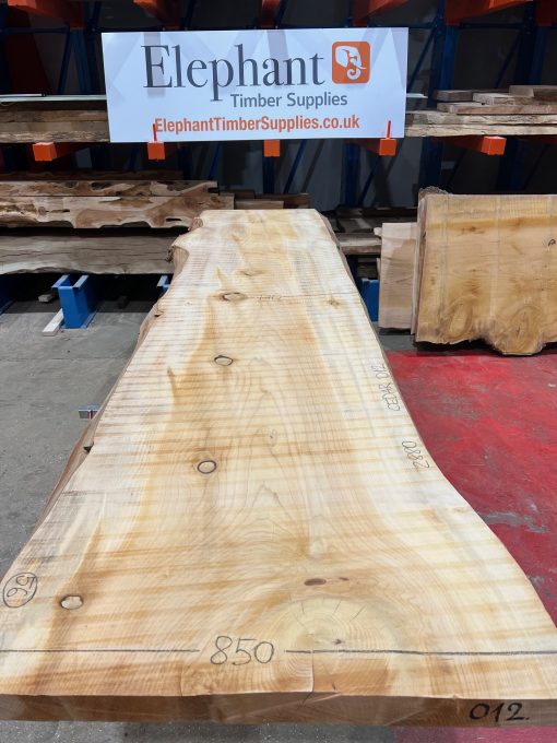 Cedar #012 kiln dried timber plank