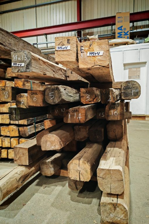 Reclaimed Oak Beams 3m+