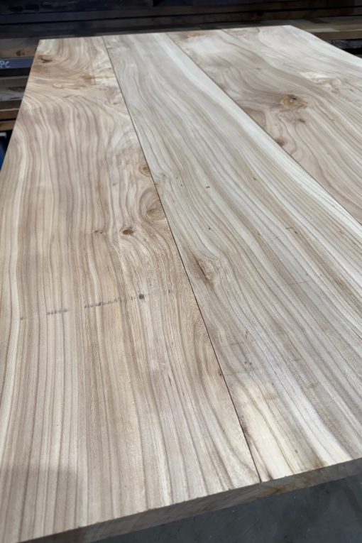 Alternative view of Elm Table Top #001